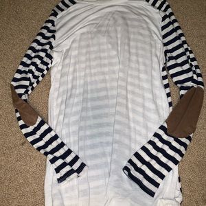 White black stripped long sleeve